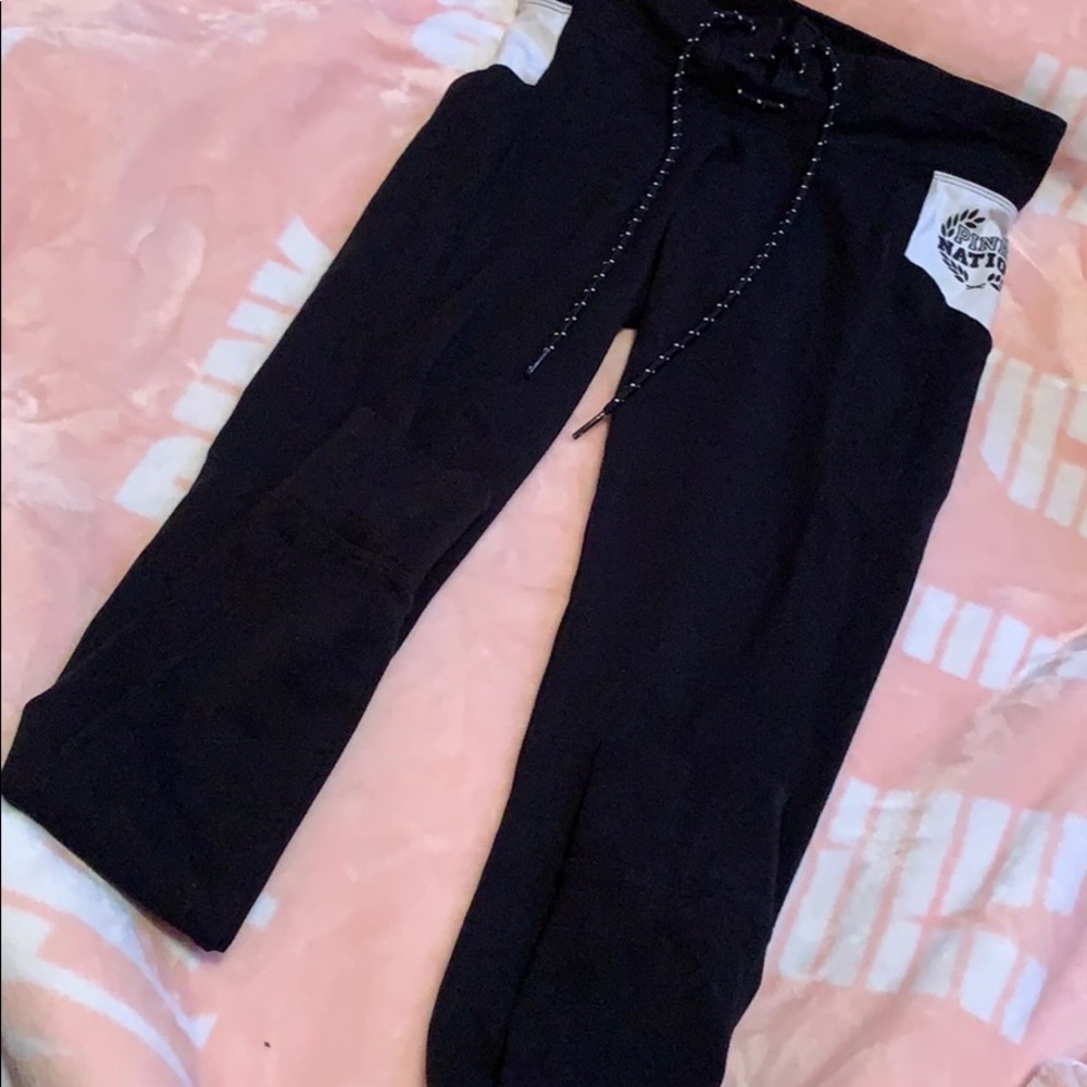 High waist lace up vs pink leggings